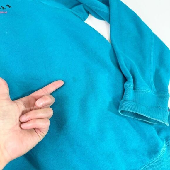 Jordan Sweater women’s XL Teal crewneck retro Long-Sleeve Pullover jumpman - Picture 3 of 10